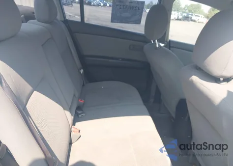 2010 Nissan Sentra 2.0 from USA, damaged, VIN 3N1AB6AP4AL688184